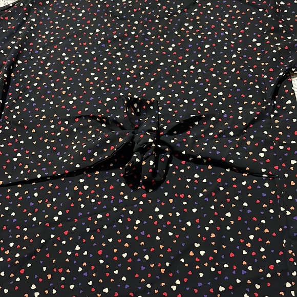 Blouse - Picture 2 of 3